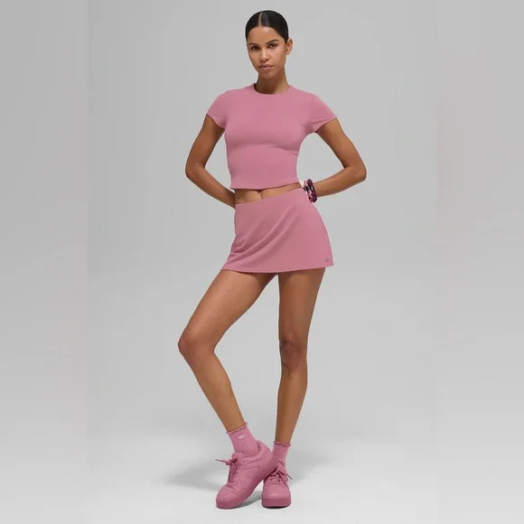 ALO YOGA | ✨NEW✨ ALO Softsculpt Precision Short Sleeve Top in Pink Wild Rose - Picture 5 of 7